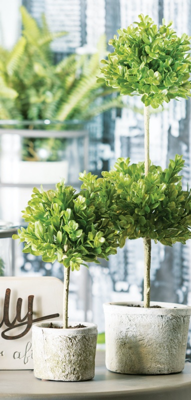 21'' Faux Boxwood Topiary in Pot
