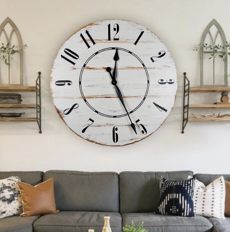 Abdoulmalik Wood Wall Clock