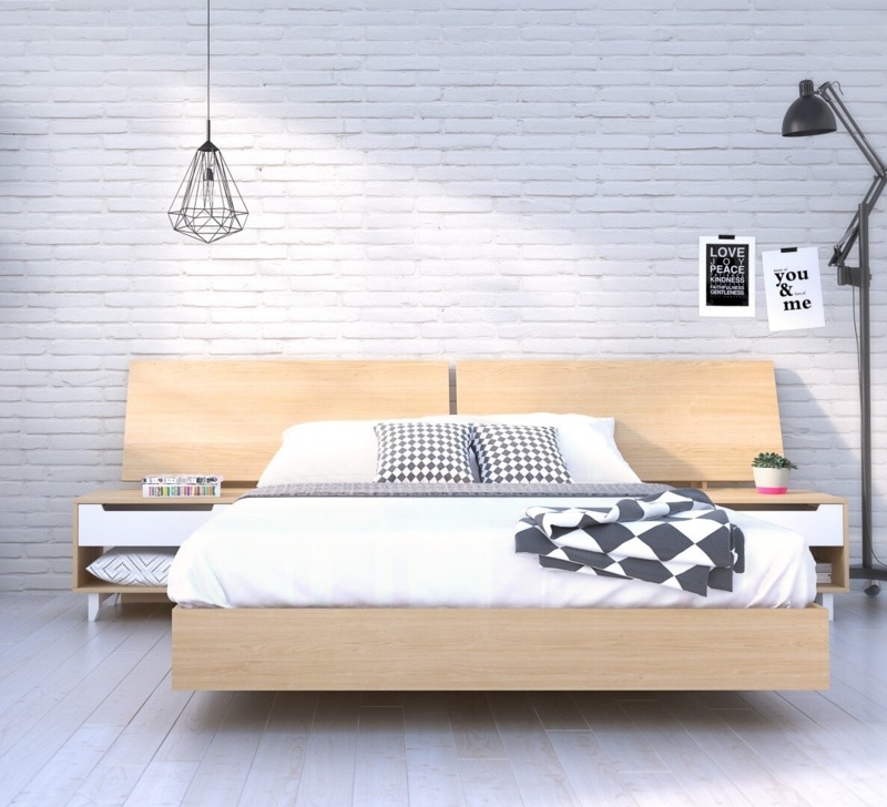 Amariah 3 Piece Queen Size Bedroom Set, Natural Maple & White