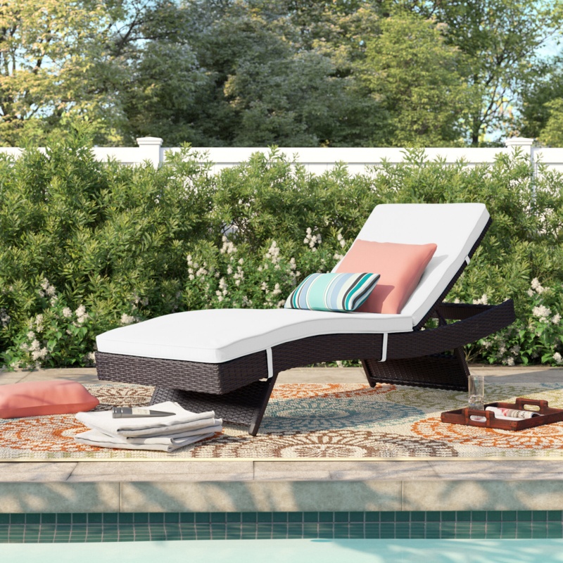 Brentwood All Weather Wicker Chaise Lounge