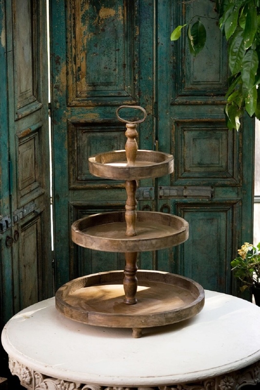 Brodnax Wood Tiered Stand
