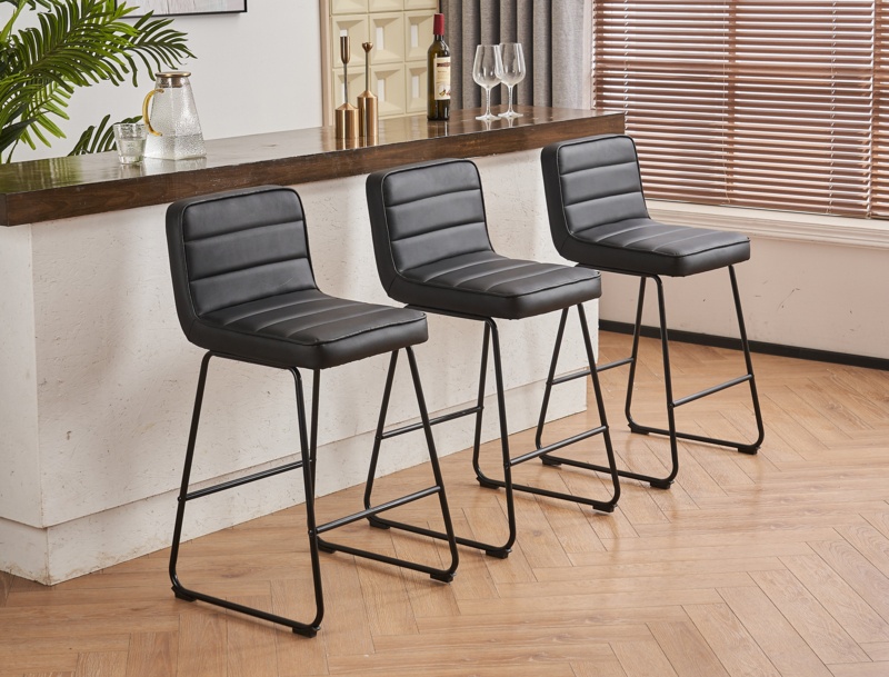 Carlyse 26'' Counter Stool