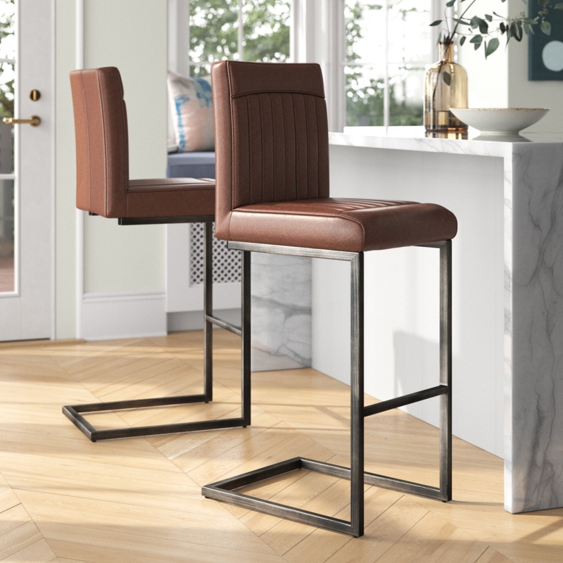 Casteel Stool