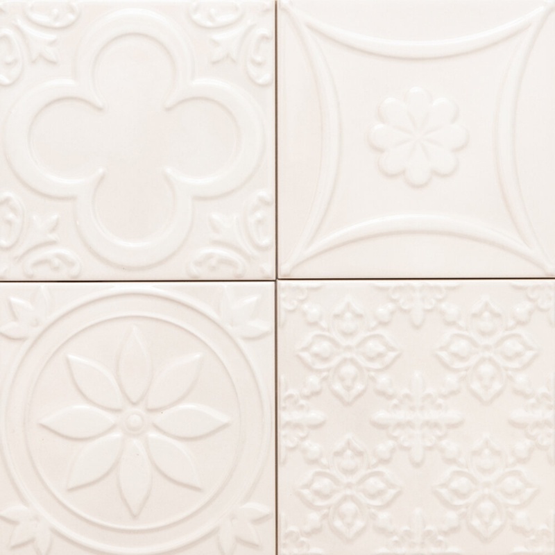 Coat of Arms 6" x 6" Ceramic Patterned Tile