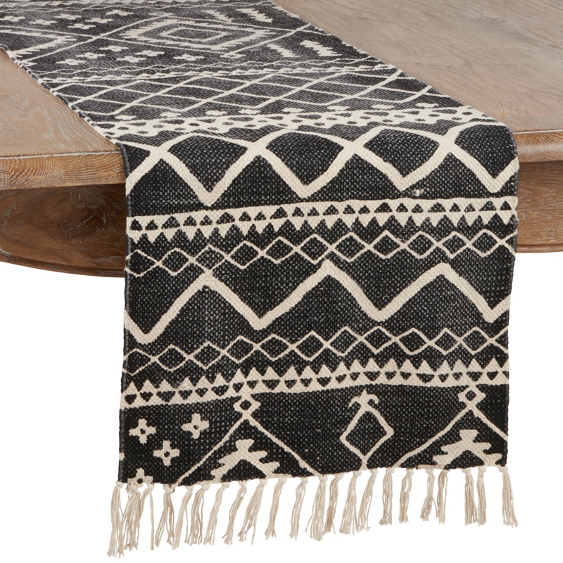 Dao Rectangle Geometric Cotton Table Runner