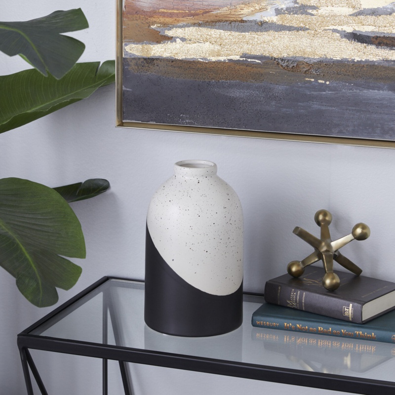 Datid Stoneware Table Vase