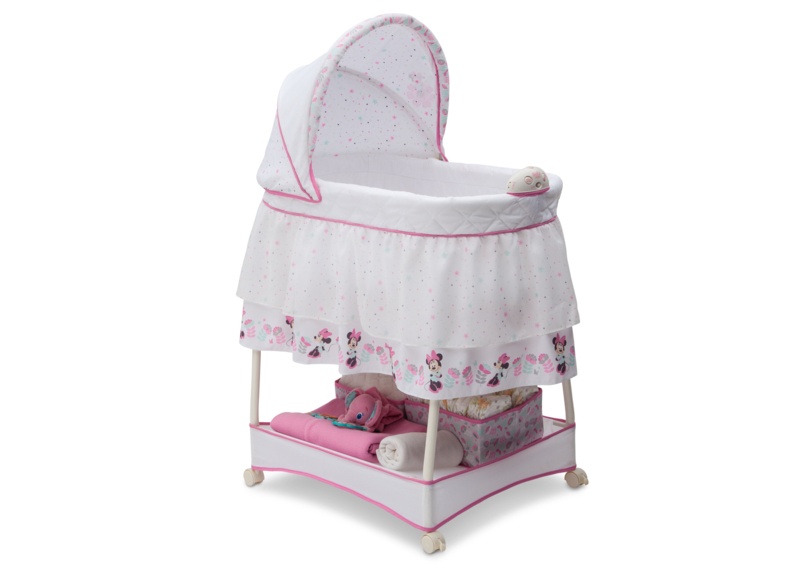 Disney Minnie Mouse Boutique Rocking Bassinet with Bedding