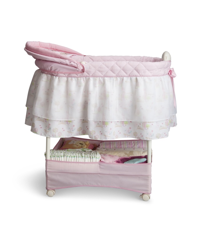 Disney Princess Gliding Bassinet with Bedding