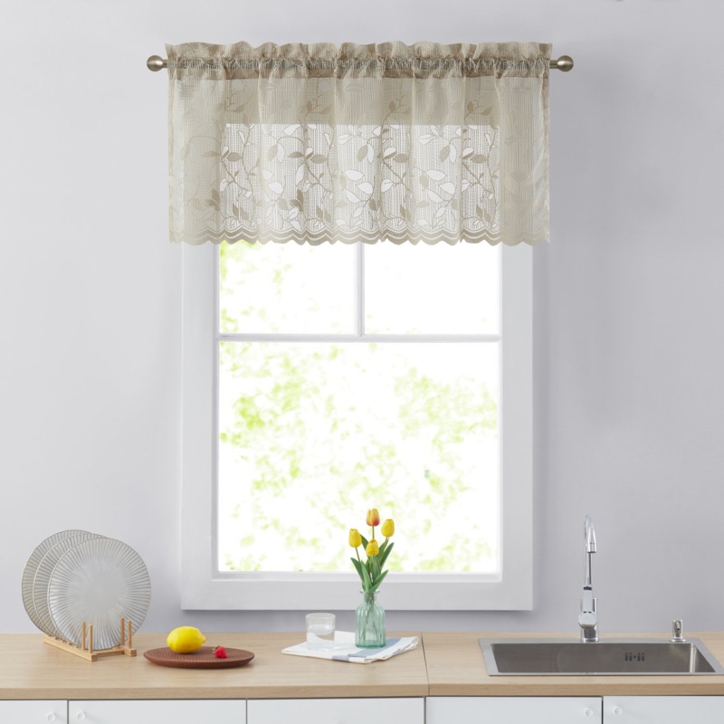 Fama Floral Tailored 54" Window Valance