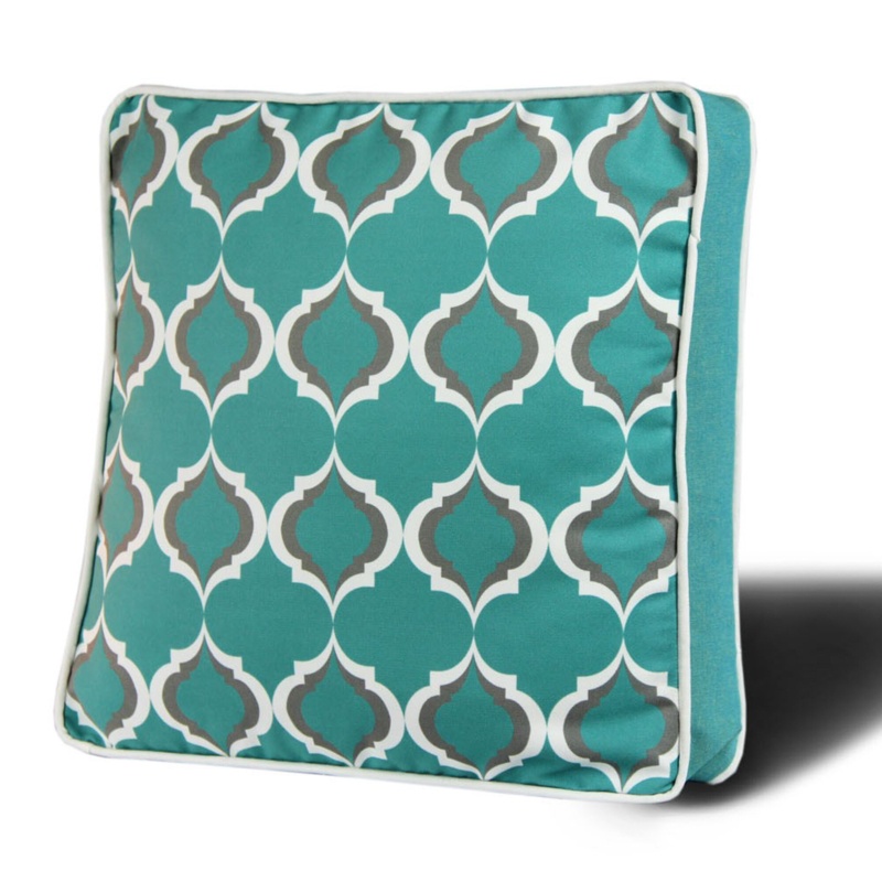 Geometric Indoor/Outdoor Throw Pillow