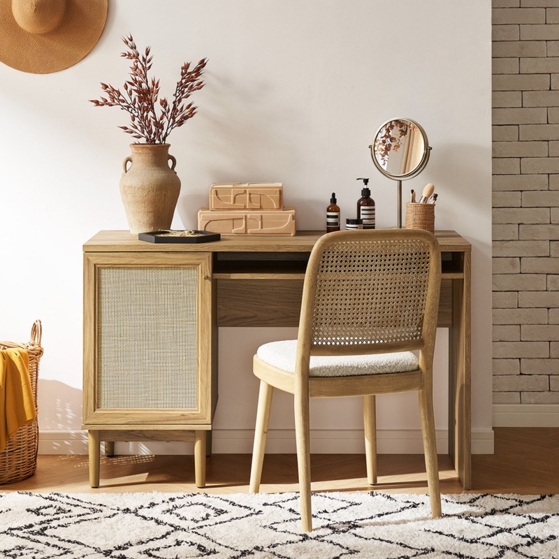 Gilus 46.8'' Desk
