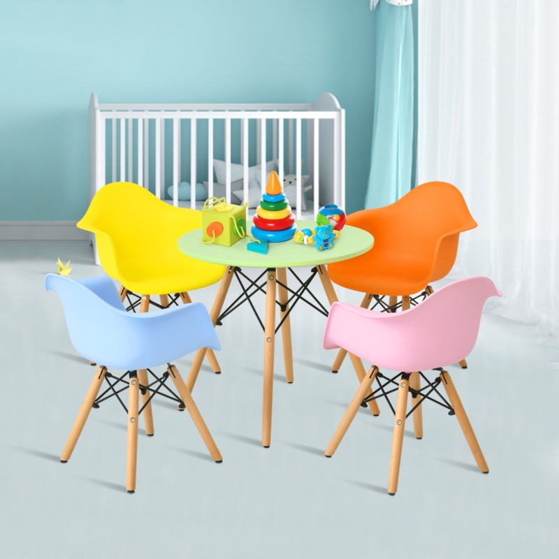 Hammersdale Kids 5 Piece Play Or Activity Table and Chair Set