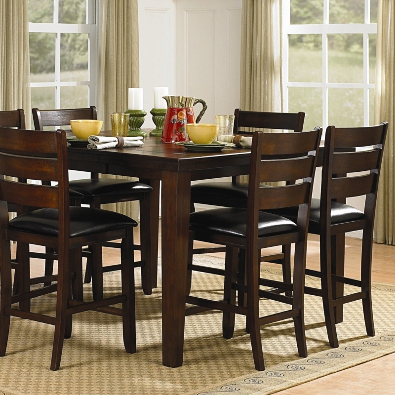 Leola Extendable Dining Table
