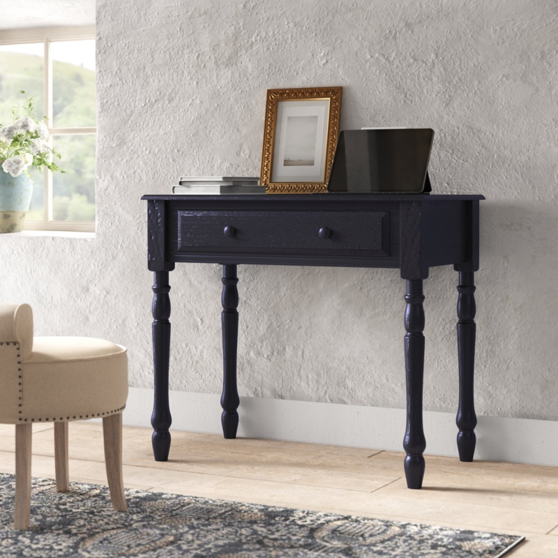 Loyola 34'' Desk