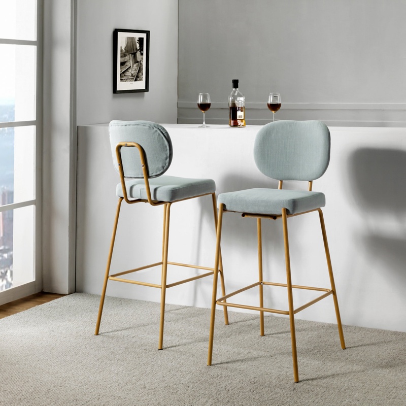 Lundin Bar Stool With Metal Base