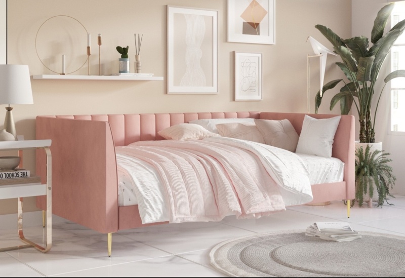 Maidste Upholstered Daybed