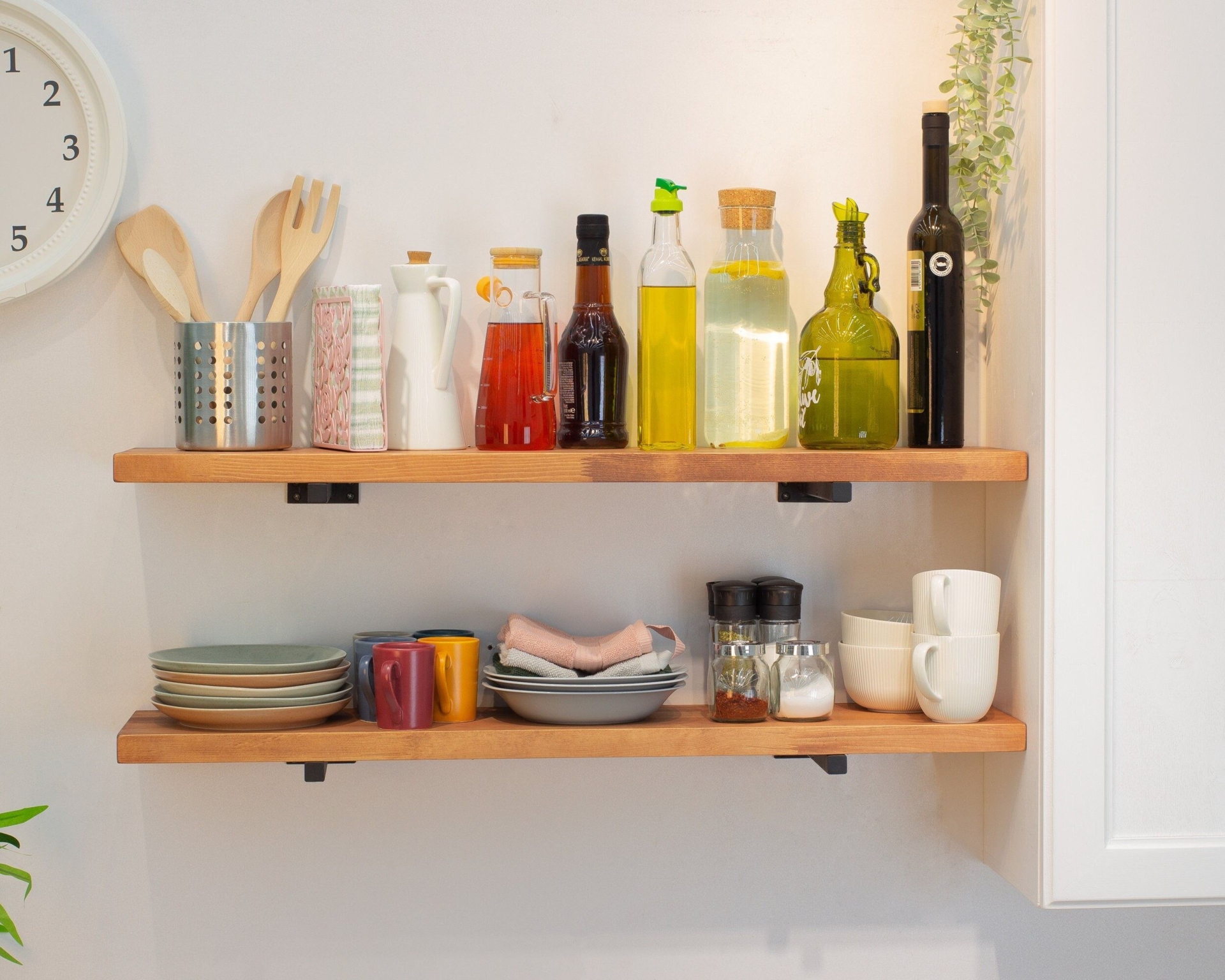 Modern Floating Shelves with Minimalistic Style Metal Brackets ,  Wooden Custom Size Floating Shelf, Floating Shelf Kitchen Bathrooom