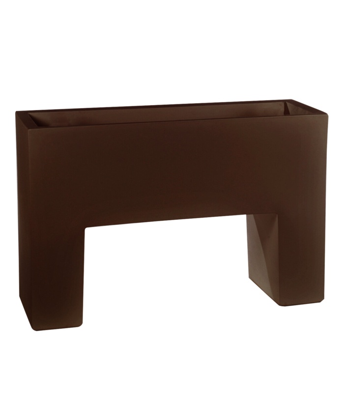 Muro Elevated Planter