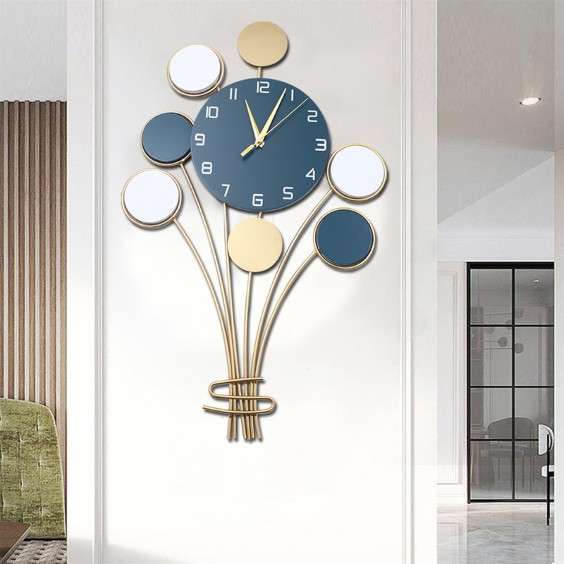 Reetta Wall Clock
