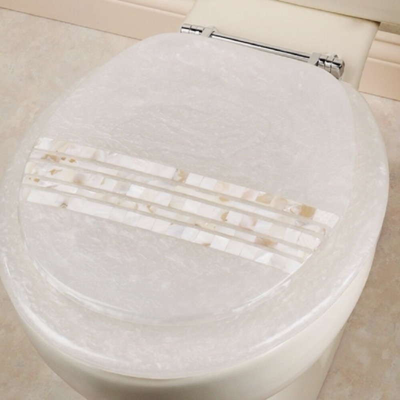 Round Toilet Seat and Lid