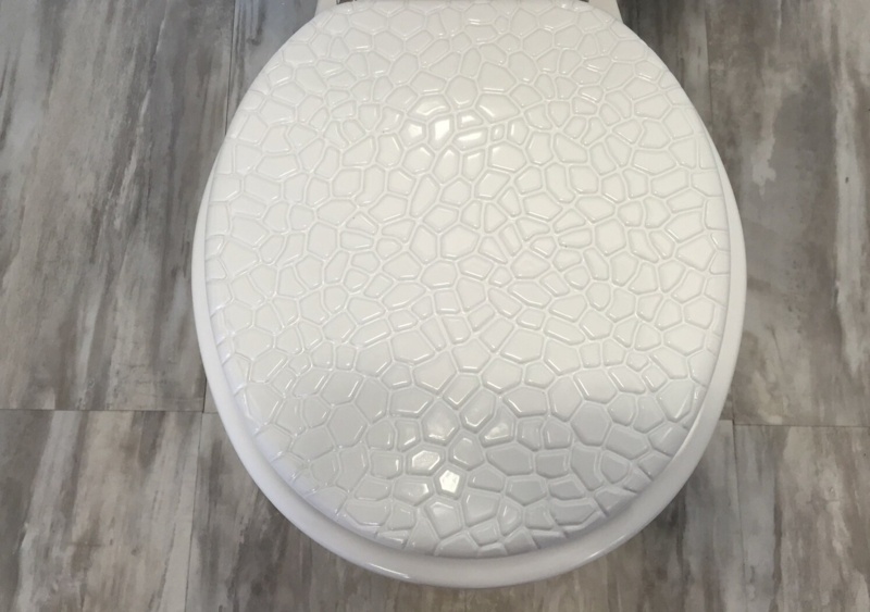 Round Toilet Seat and Lid