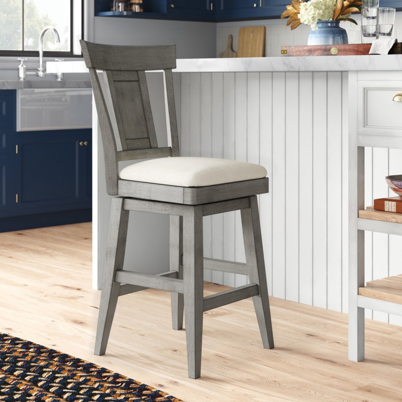 Sariyah Swivel Stool
