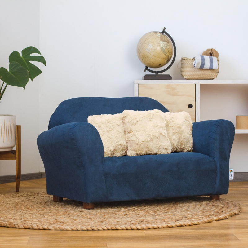 Spitzer Kids Club Sofa with Accent Pillows