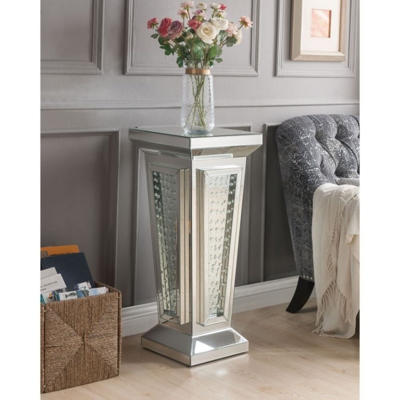 Stallworth Plant Stand