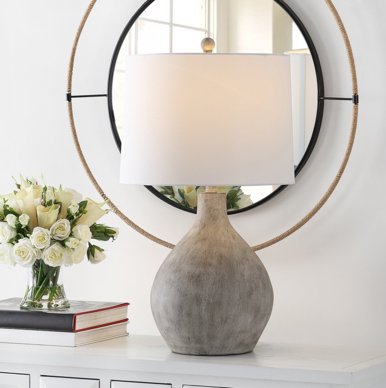 Ura Resin Table Lamp