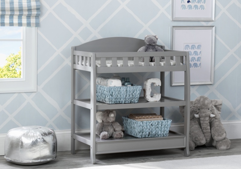 Wilmington Changing Table with Pad