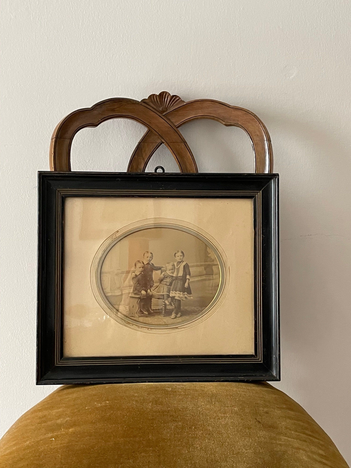 Antique Black Lacquer Frame with photograph of Childrens , Italian Edwardian large antique black picture frame with photo from 1900's