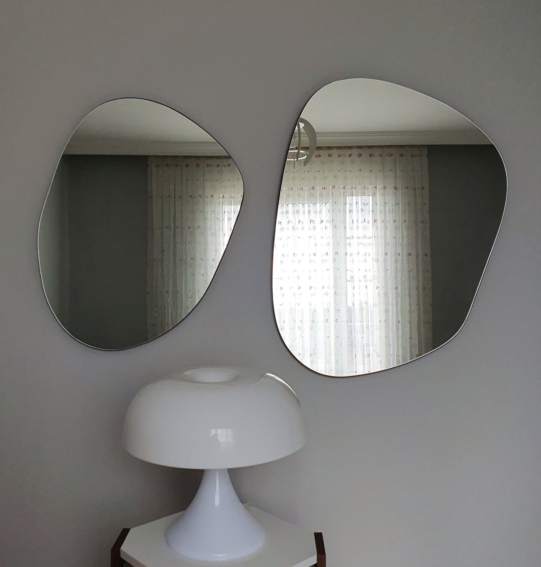 Asymmetrical blob Irregular Wall Mirror Abstract Home Decor Aesthetic Mirror Wall Decor Modern Mirror with Black board mirror