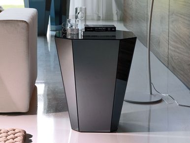 Otto Side Table