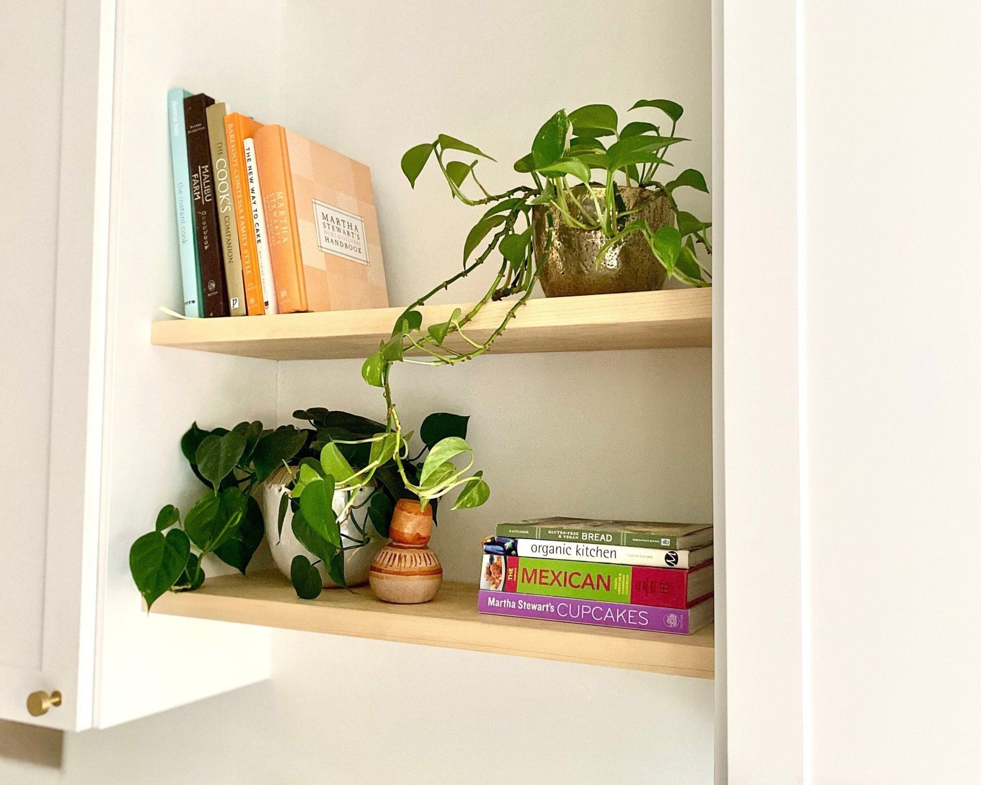 Custom Size Floating Wooden Shelves with Brackets Hardware Included, Wall Mounted Floating Shelf for Kitchen Bathrooom, Laundry Shelves