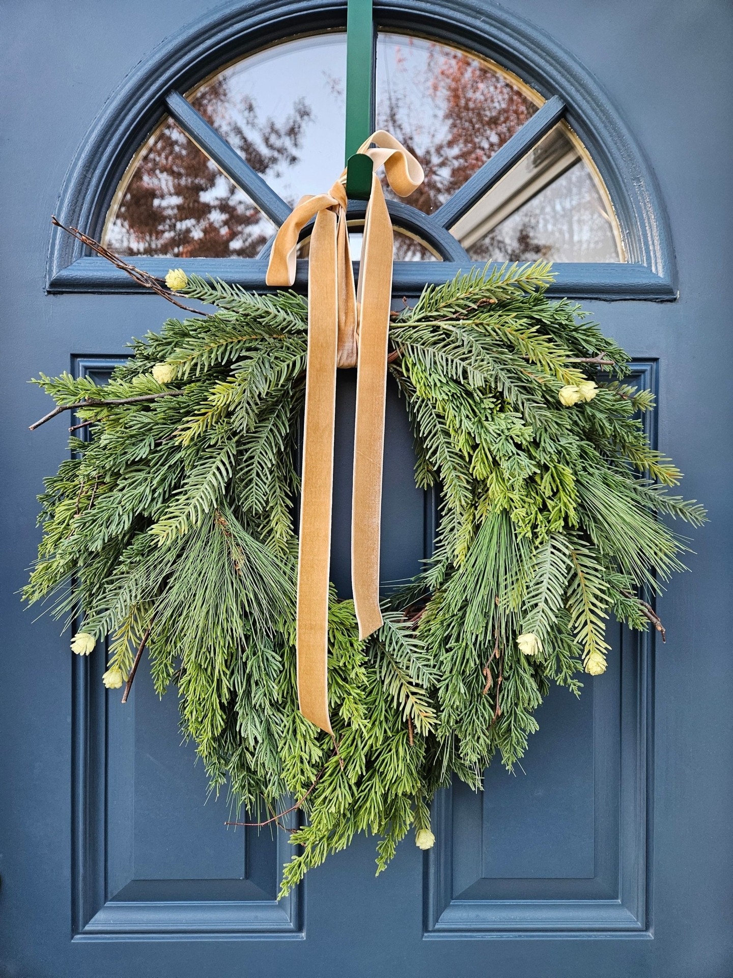 Cascading Cedar and Pine Christmas Winter Wreath, Neutral Evergreen Christmas Wreath, Faux Evergreen Holiday Wreath