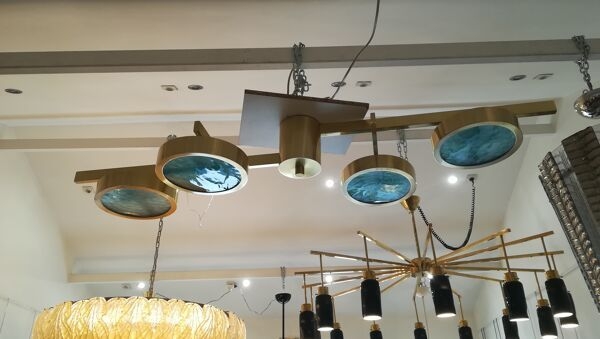Lustre en laiton et verre de Murano
