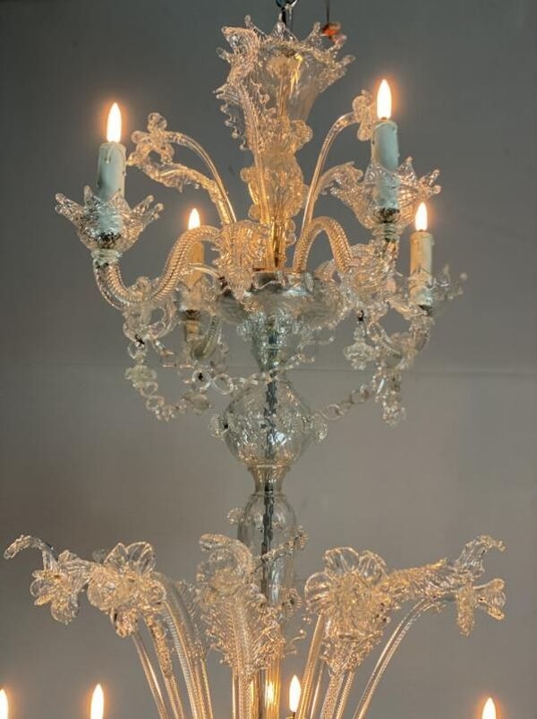 Lustre vnitien en verre de Murano transparent 10 bras de lumire sur deux tages