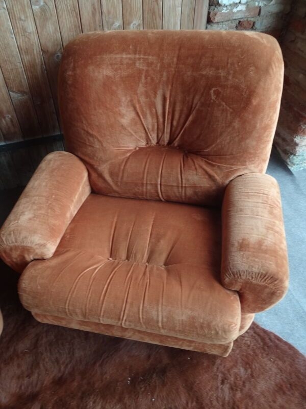 Paire de fauteuils vintage 70 space age
