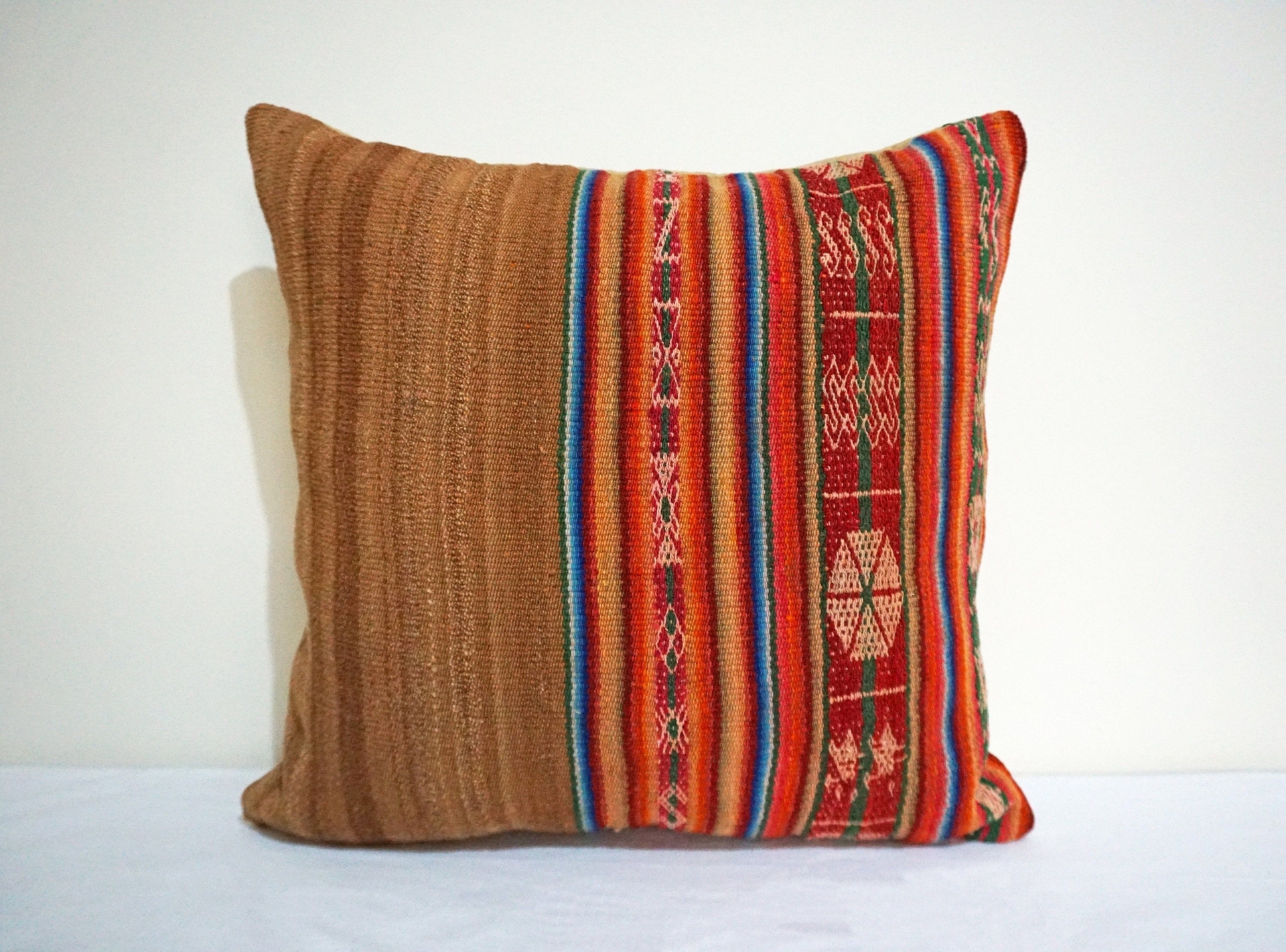 Peruvian lliclla colorful pillow case / Geometric flowers & birds andean patterns / Vintage frazada cushion cover