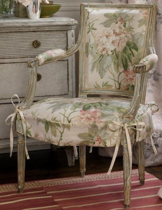 10 yards Colefax and Fowler Mereworth linen fabric for upholstery & curtains