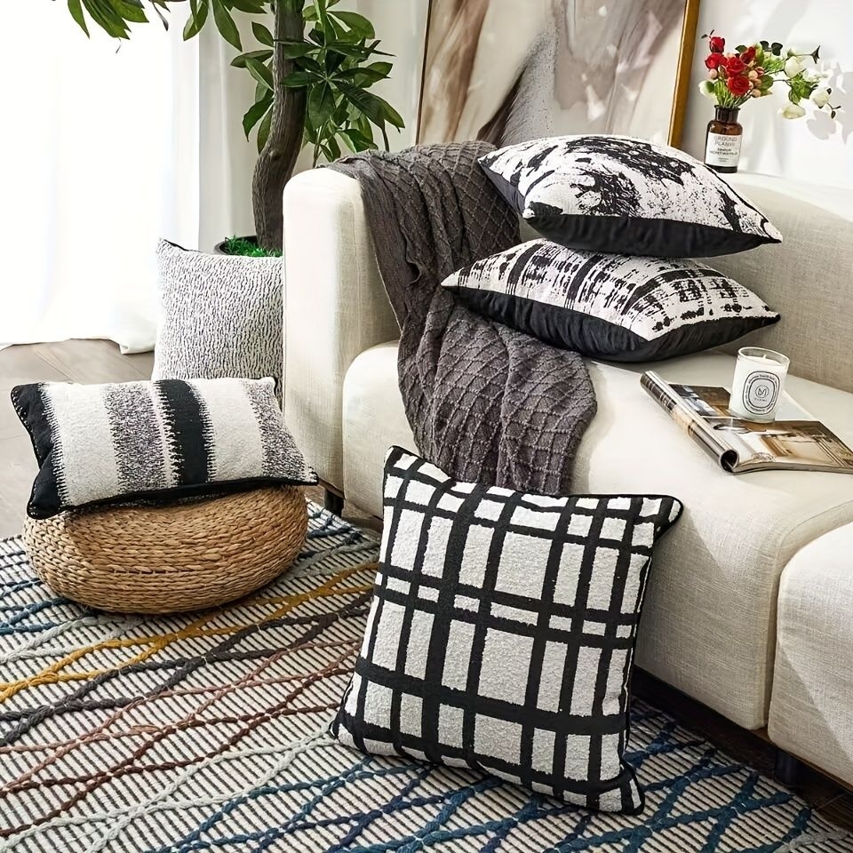 1pc Chenille Pillowcase, Soft And Comfortable, Nordic Style Pillowcase, No Pillow Core, For Living Room Bed Sofa Couch Home Decor