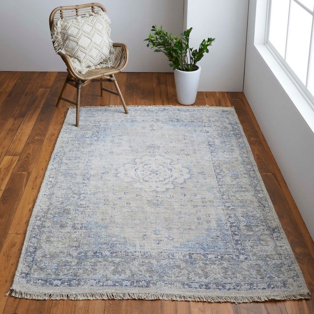 Caldwell Transitional Medallion, Gray/Blue/Ivory, 2' x 3' Accent Rug