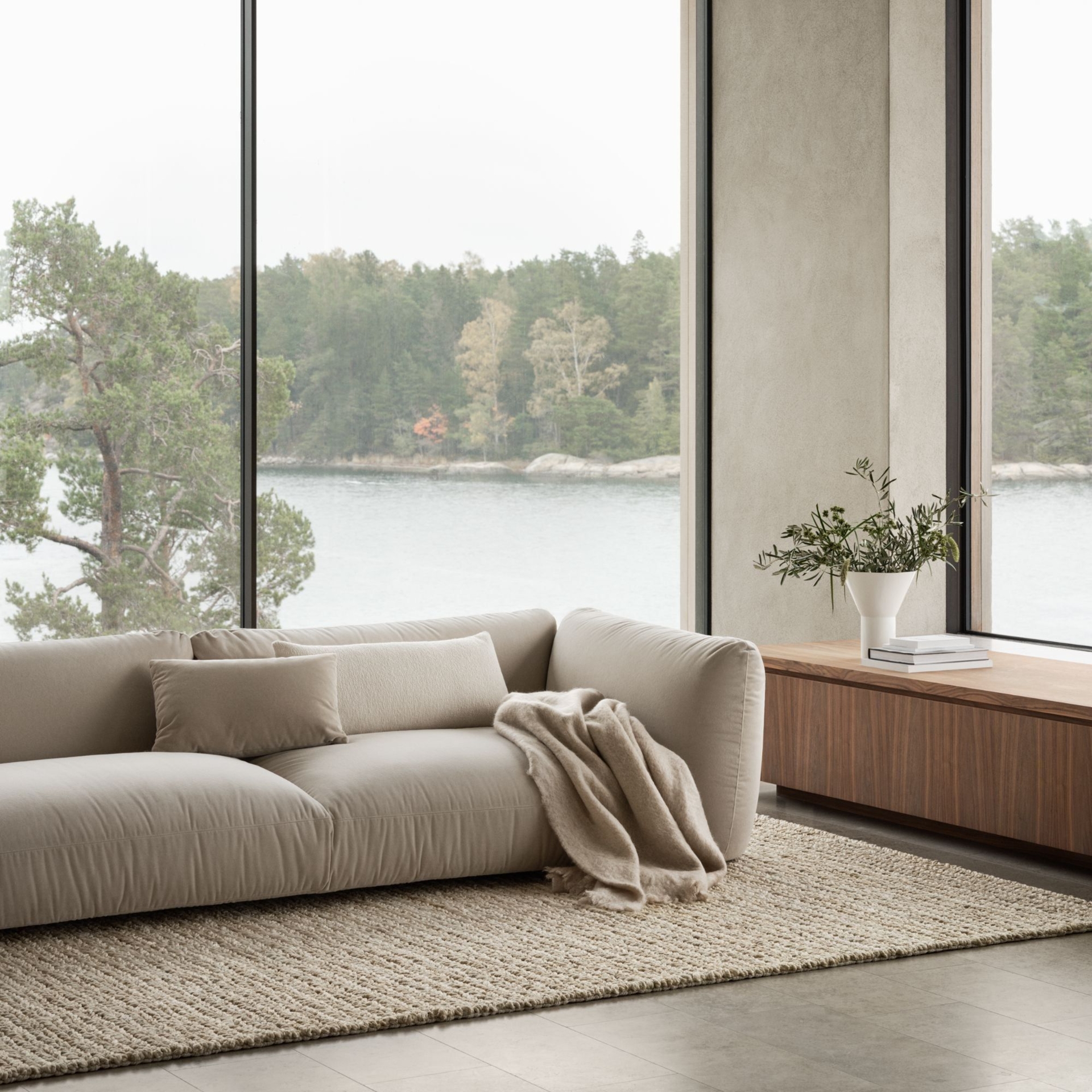 Lotta Agaton 3-Seater Sofa - Velvet - Light Sand