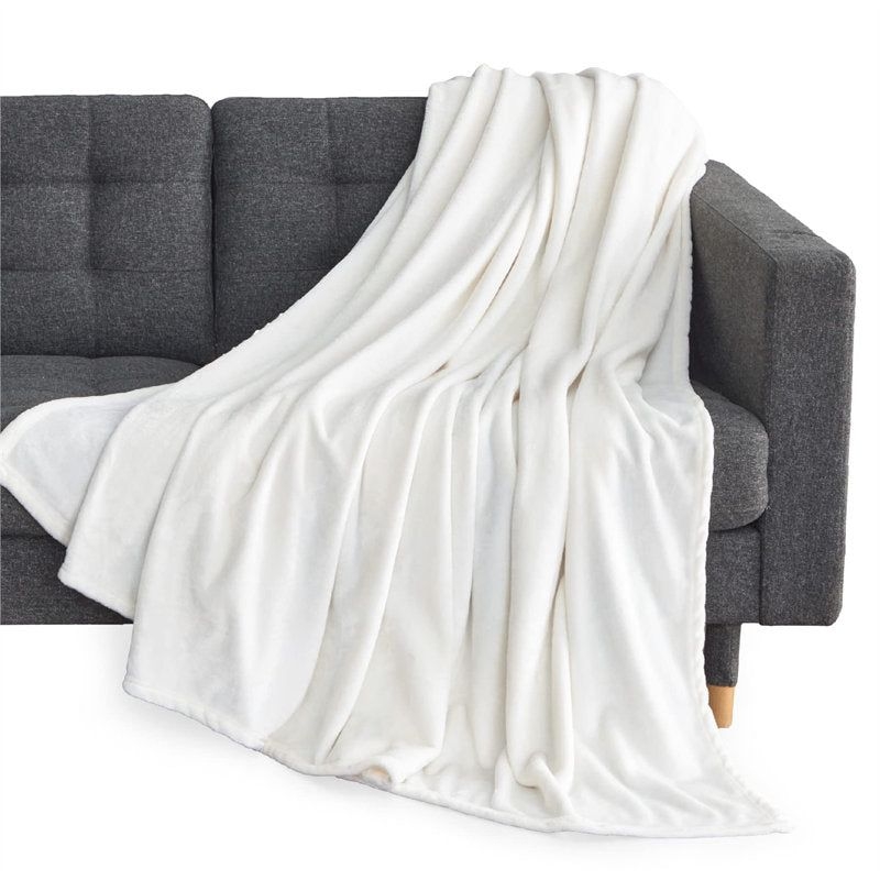 Pure White Fleece 300GSM Bed Couch Throw Blanket For Kids