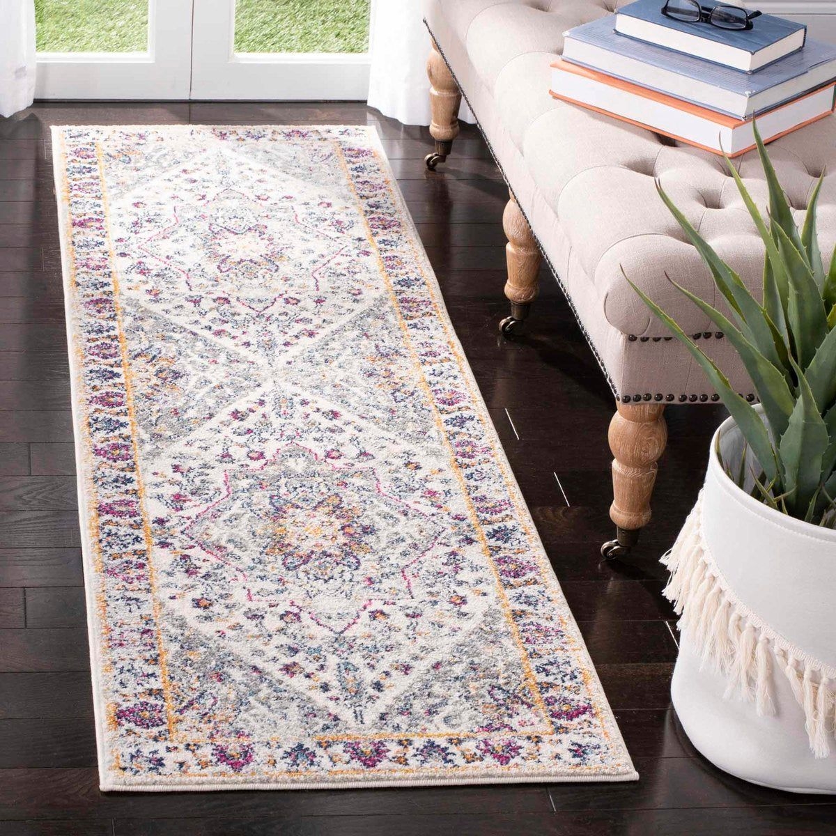 Safavieh Clearance Evoke EVK288A Ivory Rug - 6'7x6'7 - Square