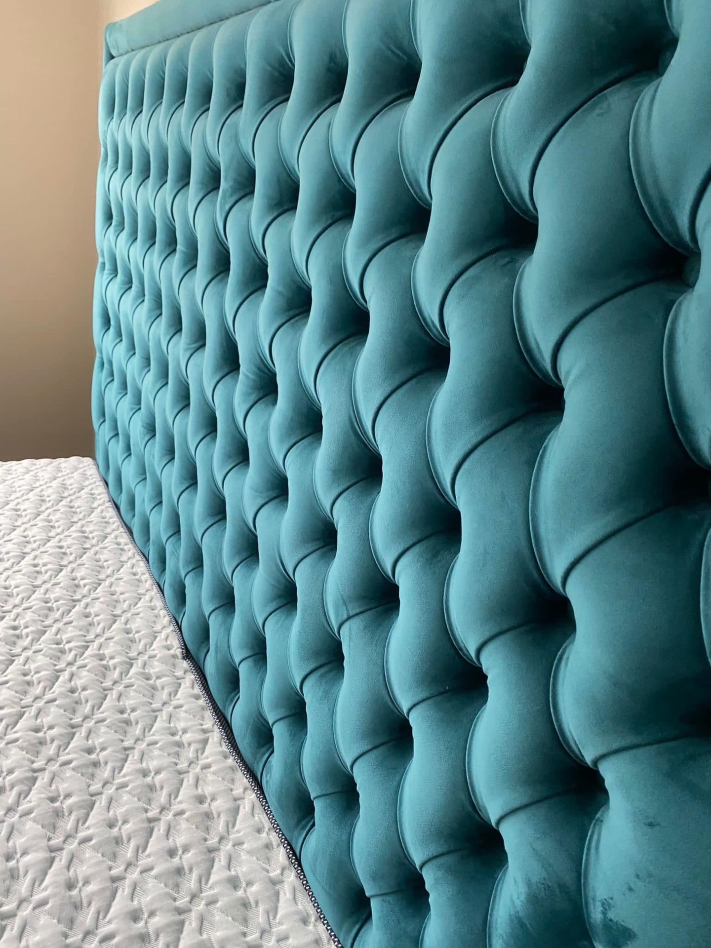 Bespoke Pandora'S Bed - double