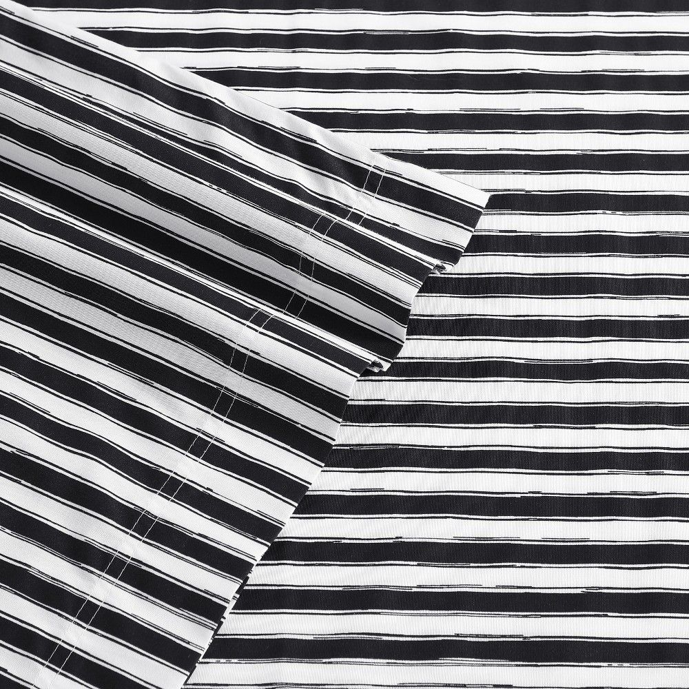 Betsey Johnson Sketchy Stripe 100% Cotton Percale- 4 Piece- Sheet Set White- Full