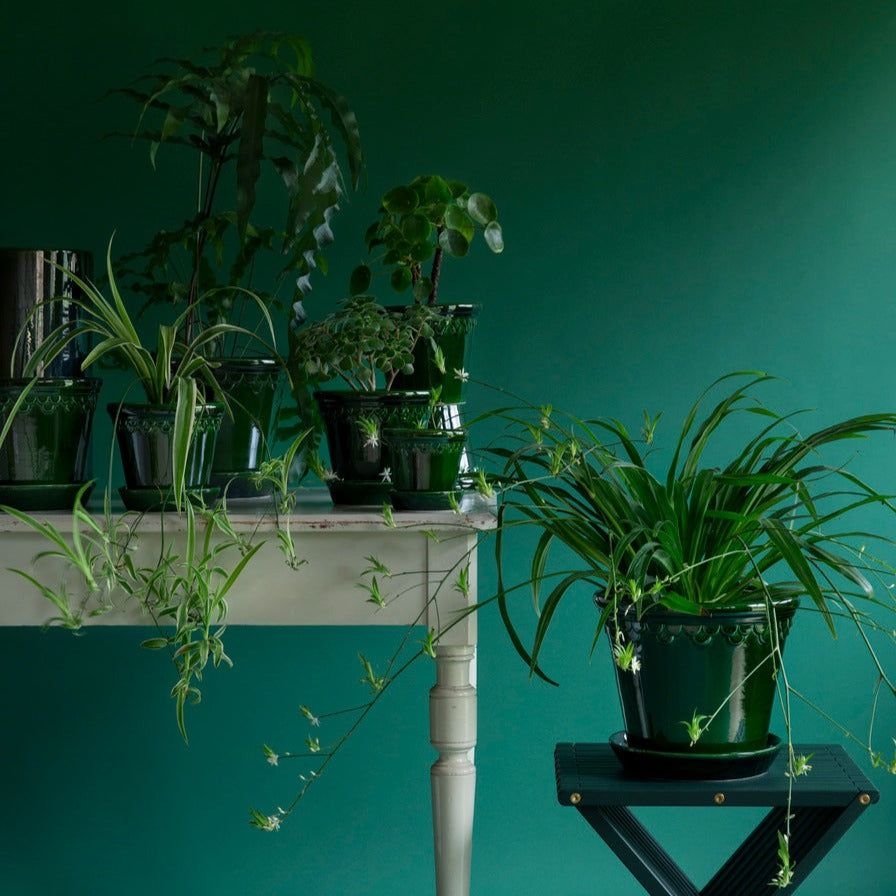 Kbenhavner Glazed Pot & Saucer - Med Emerald Green