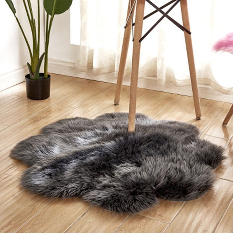 Modern Solid Color Carpet Polyester Carpet Non-Slip Backing Area Shag Rug for Living Room - 1'6 x 1'6 / Dark Gray