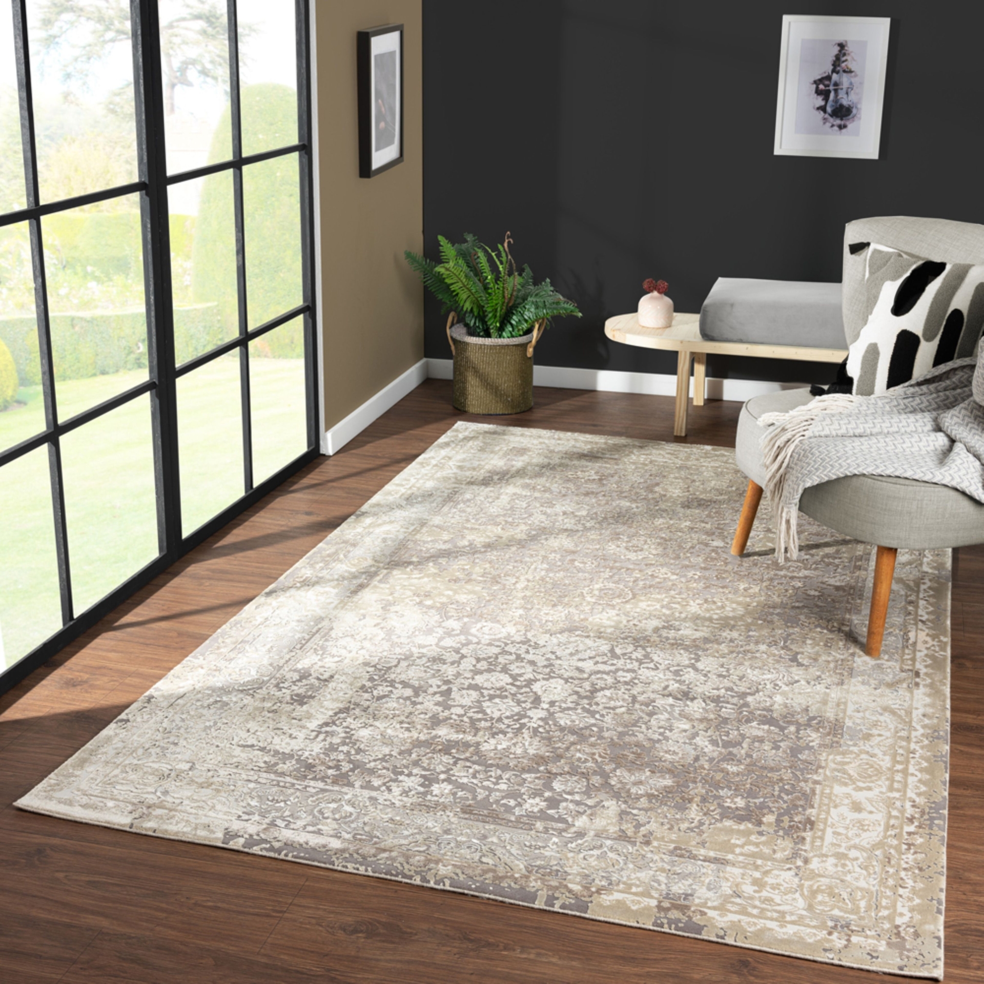 Sevita Grey Floral/Botanical Area Rug